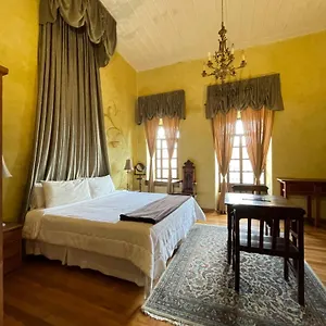 https://boutique-nass-casa-del-aguila.cuenca-hotels.com