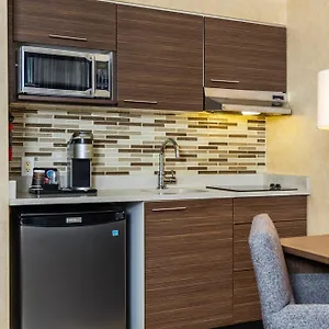 https://best-western-plus-downtown-vancouver.richmond-hotels.com