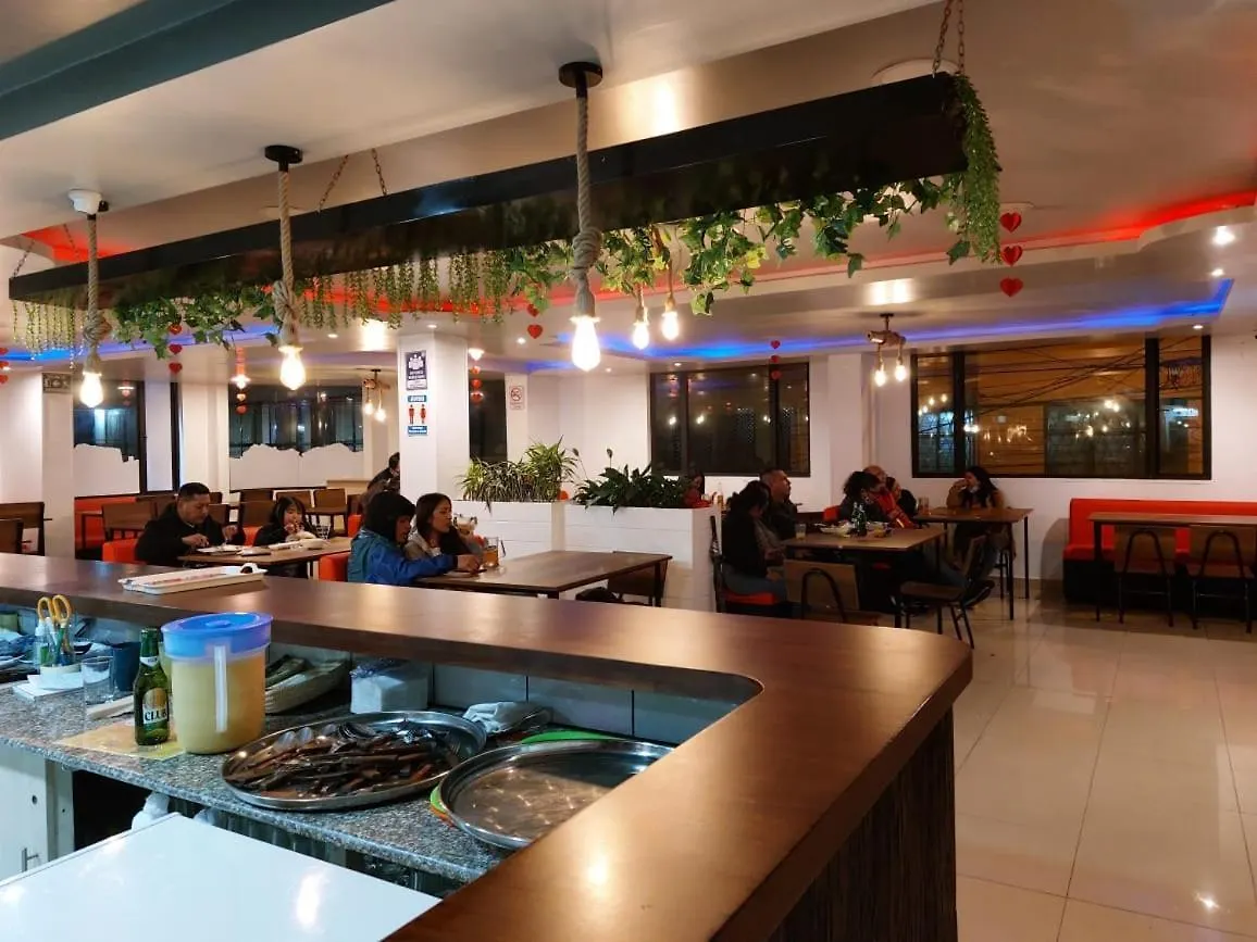 Hostal Oro Orense Quito Penzion