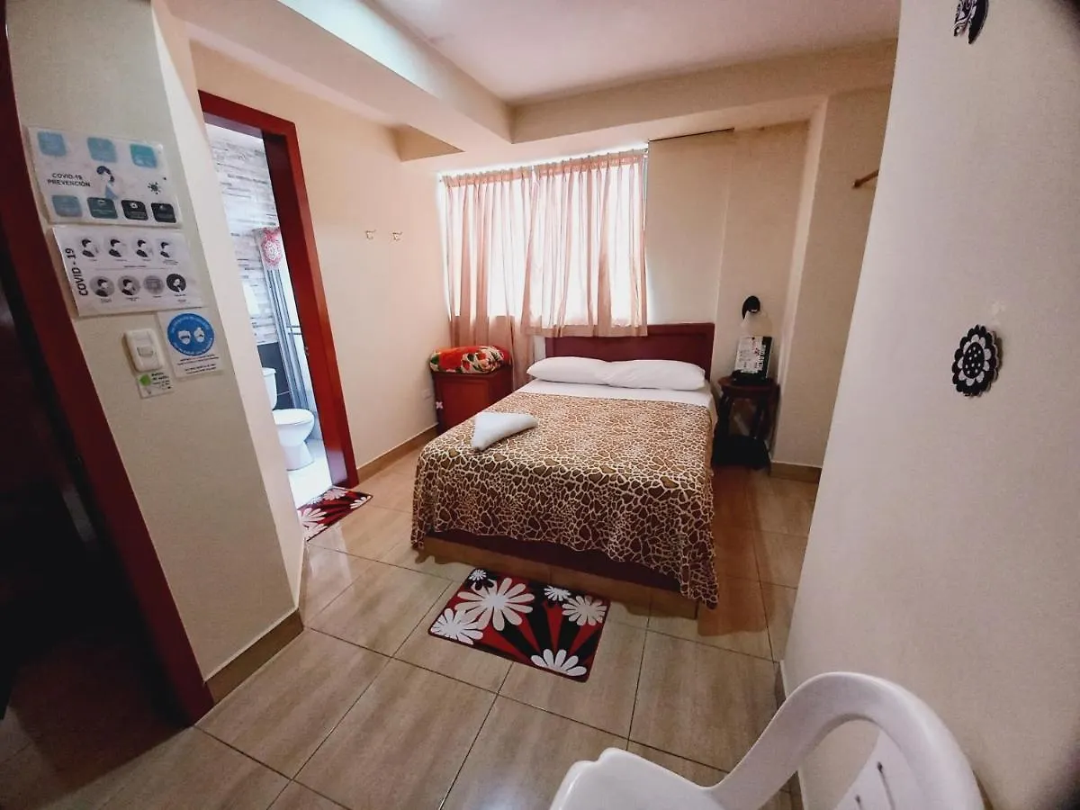 Hostal Oro Orense Quito 2*,  Ekvádor